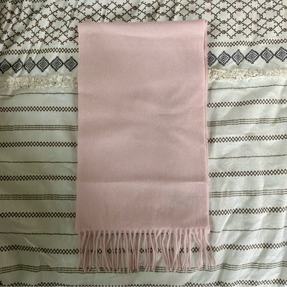 100% Cashmere Pink Scarf
